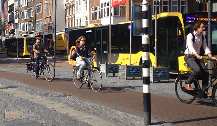 People walking and cycling and buses dominate the Utrecht city centre. A good combination when there is no private motor traffic.
